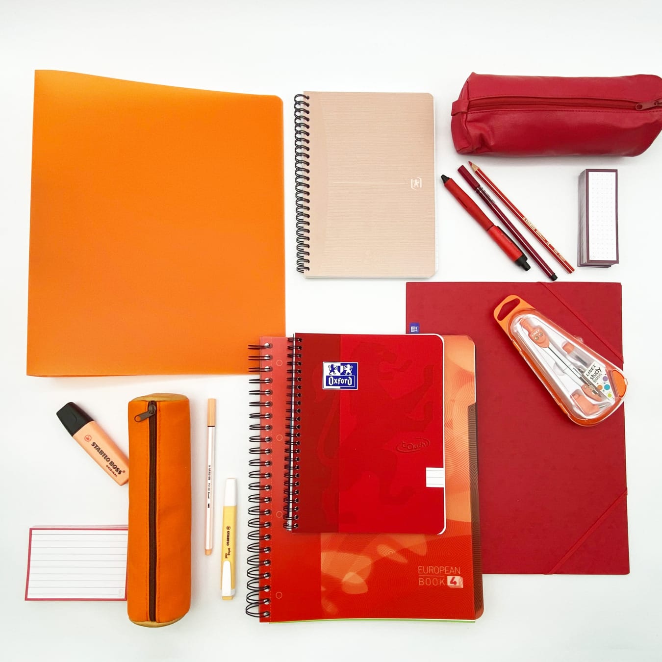 Schulsachen nach Farbe kaufen rot