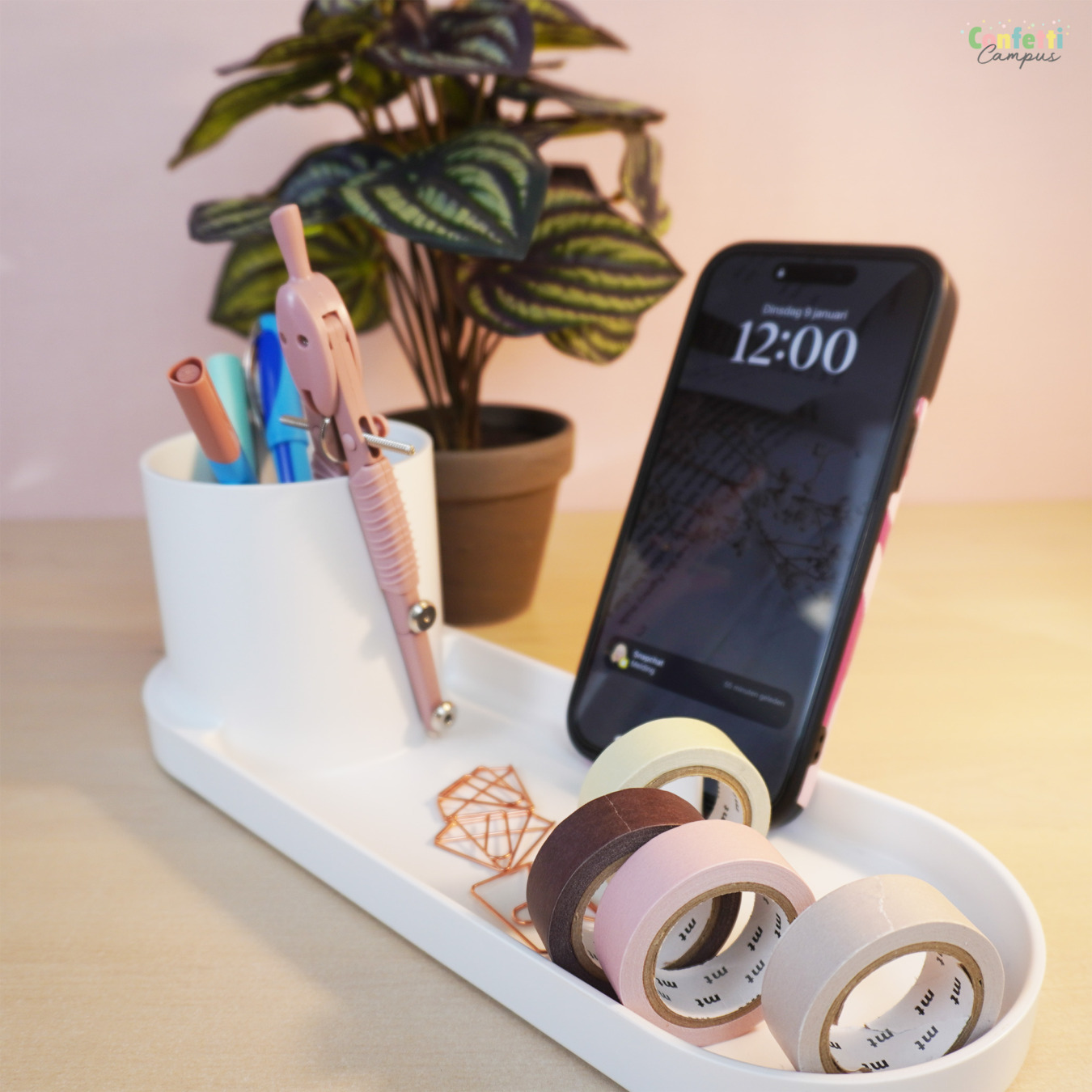 Stiftehalter mit Handyhalterung